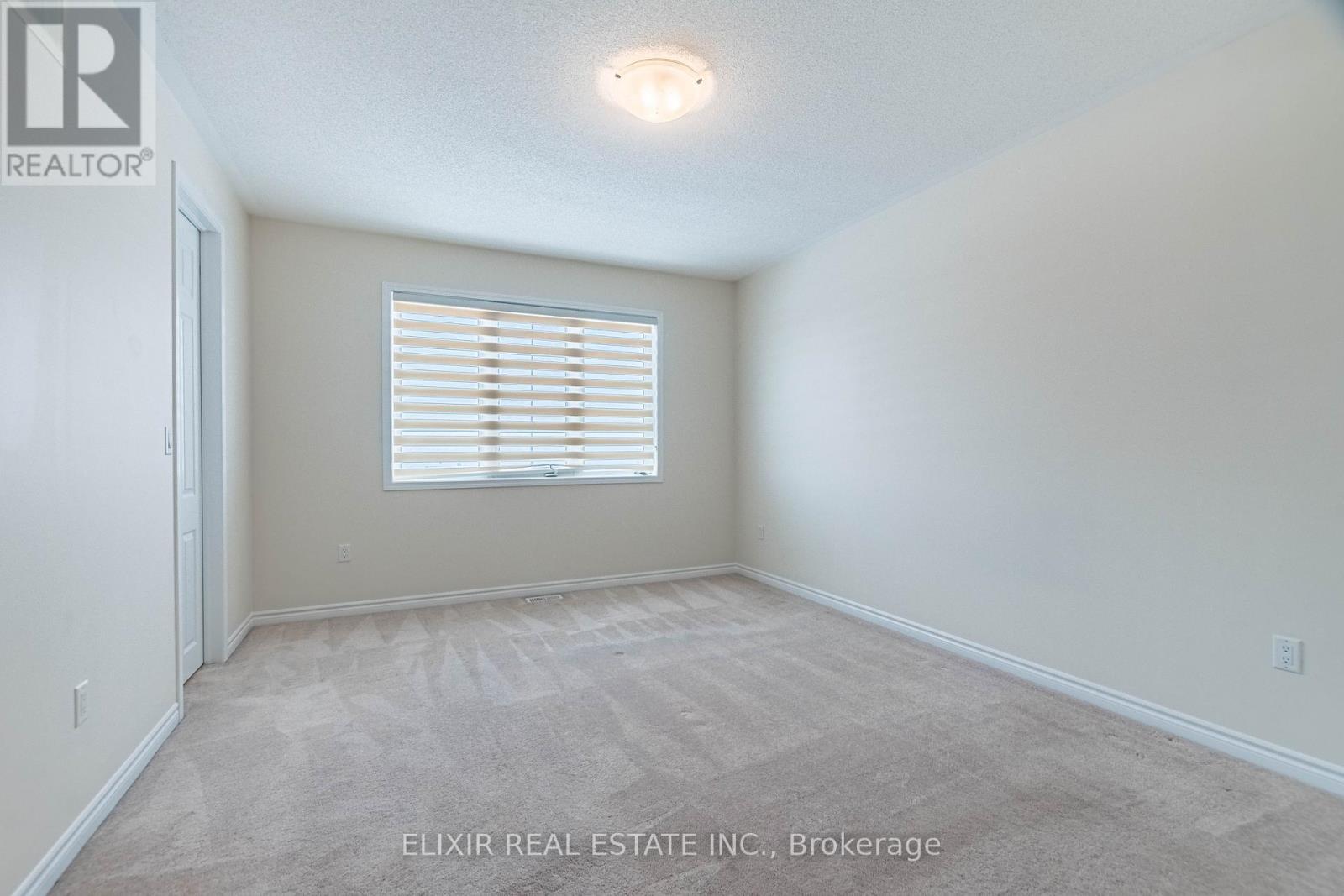 1176 Leger Way, Milton, ON - Indoor Photo Showing Other Room