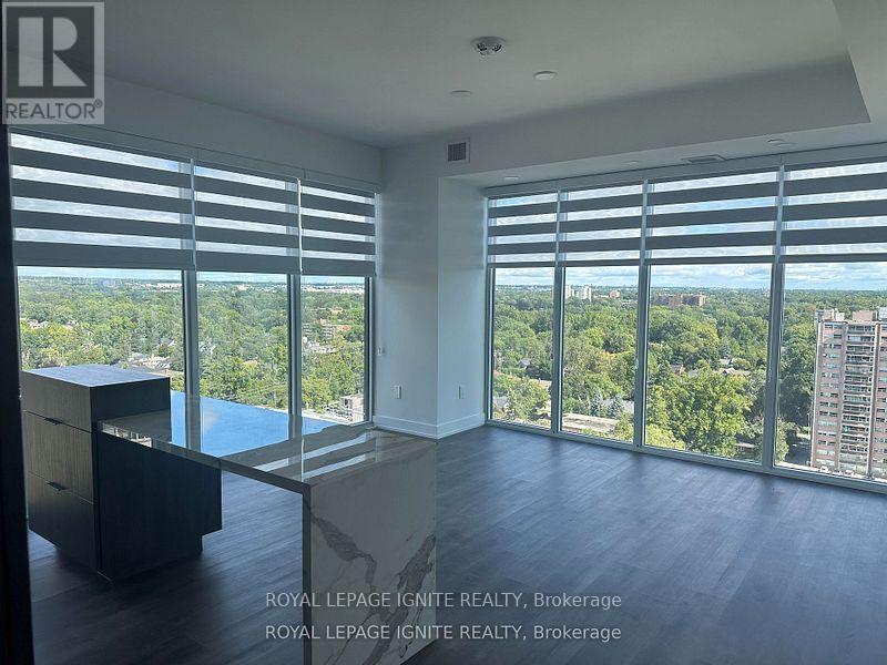 1702 - 370 Martha Street, Burlington, ON - Indoor Photo Showing Other Room