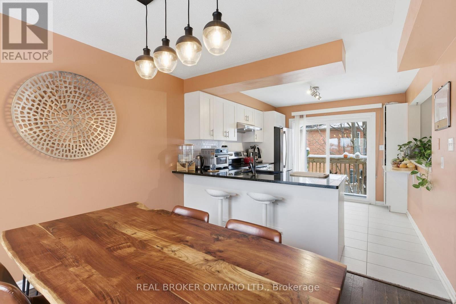 31 - 7101 Branigan Gate, Mississauga, ON - Indoor Photo Showing Kitchen