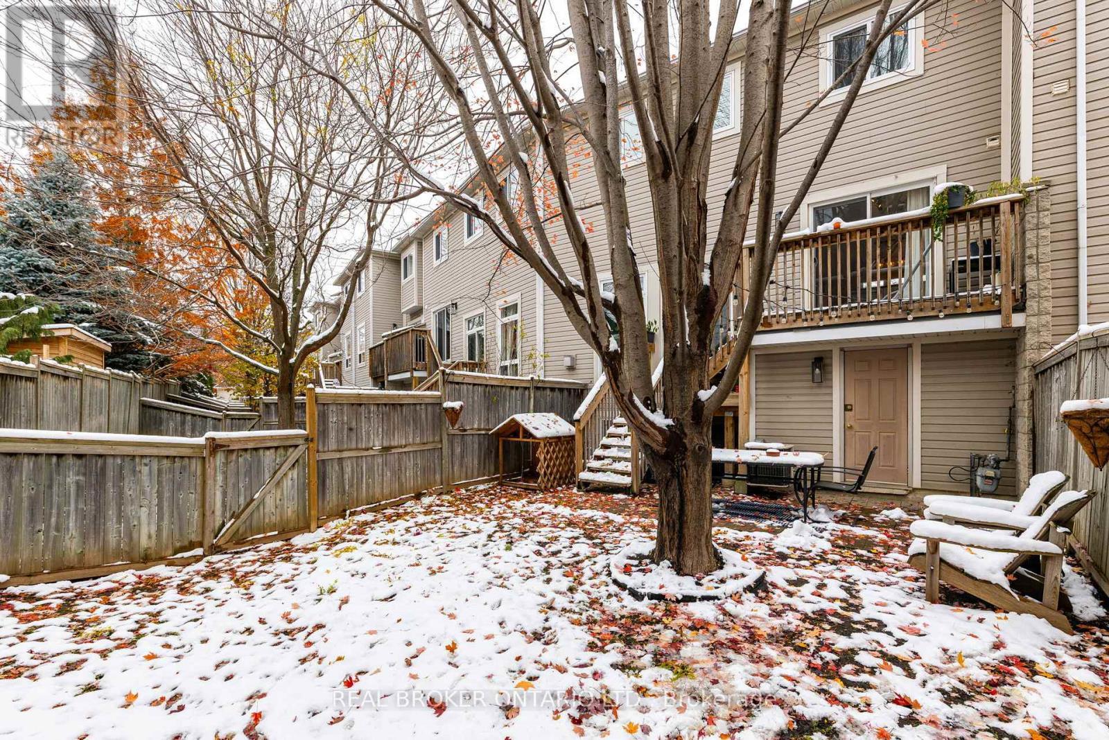 31 - 7101 Branigan Gate, Mississauga, ON - Outdoor