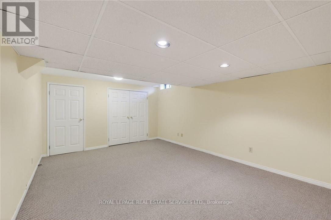 120 - 3333 New Street, Burlington, ON - Indoor Photo Showing Other Room