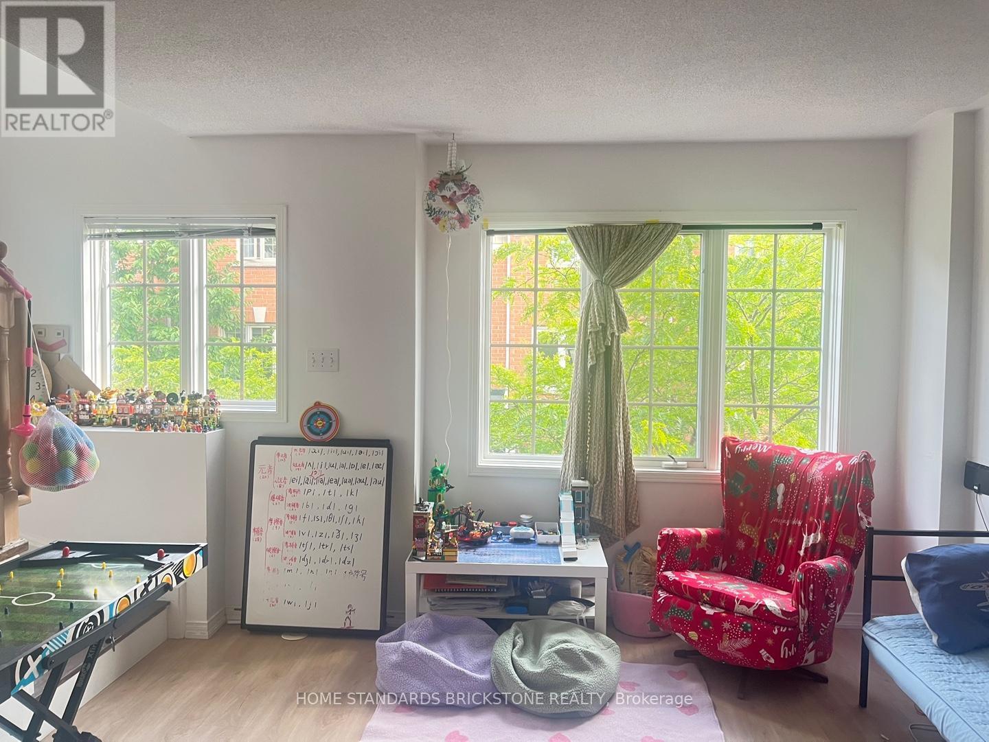 02 - 159 Tenth Street, Toronto, ON - Indoor