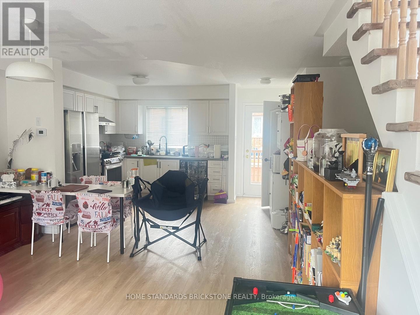 02 - 159 Tenth Street, Toronto, ON - Indoor