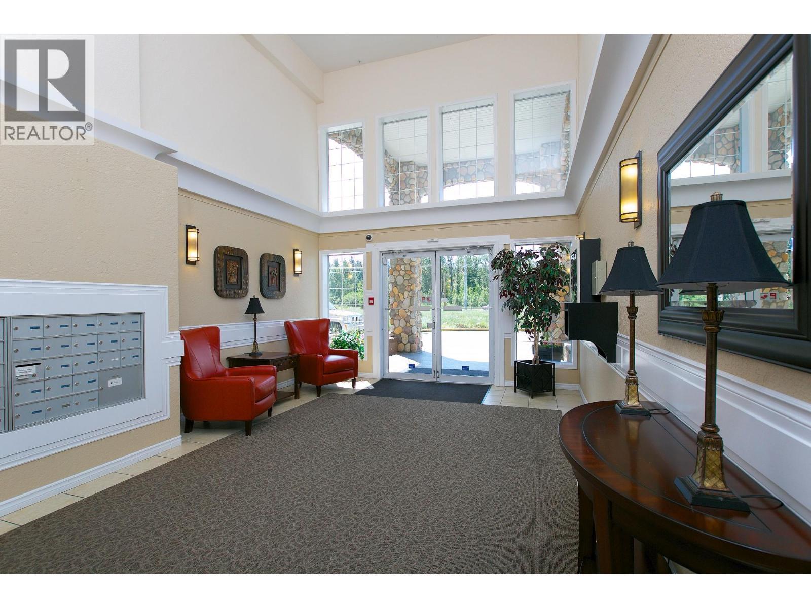 1966 Durnin Road Unit# 501, Kelowna, BC - Indoor Photo Showing Other Room