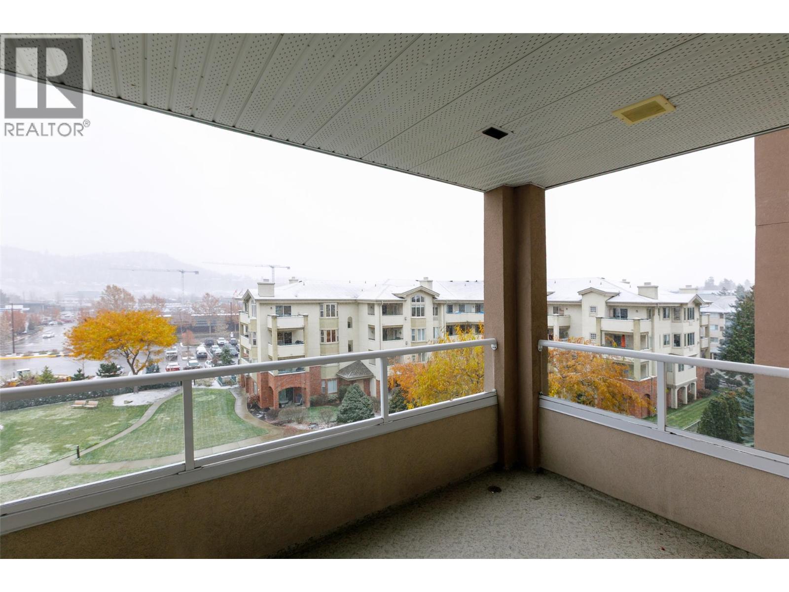 1966 Durnin Road Unit# 501, Kelowna, BC - Outdoor With Exterior