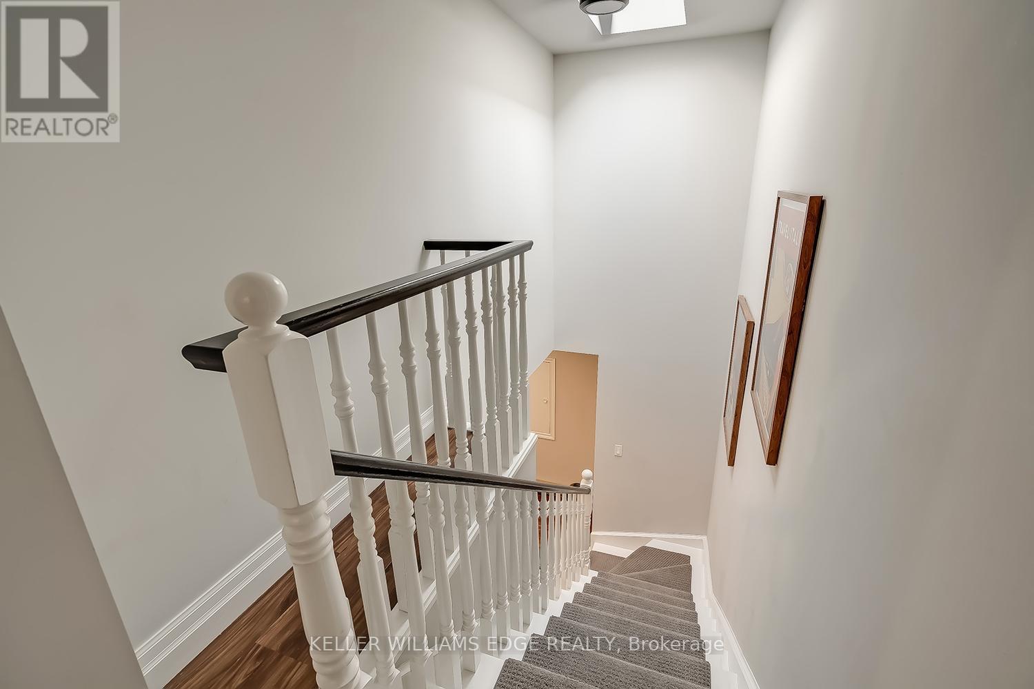 6 - 432 Burlington Avenue, Burlington, ON - Indoor Photo Showing Other Room