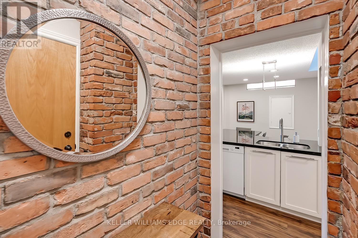 6 - 432 Burlington Avenue, Burlington, ON -