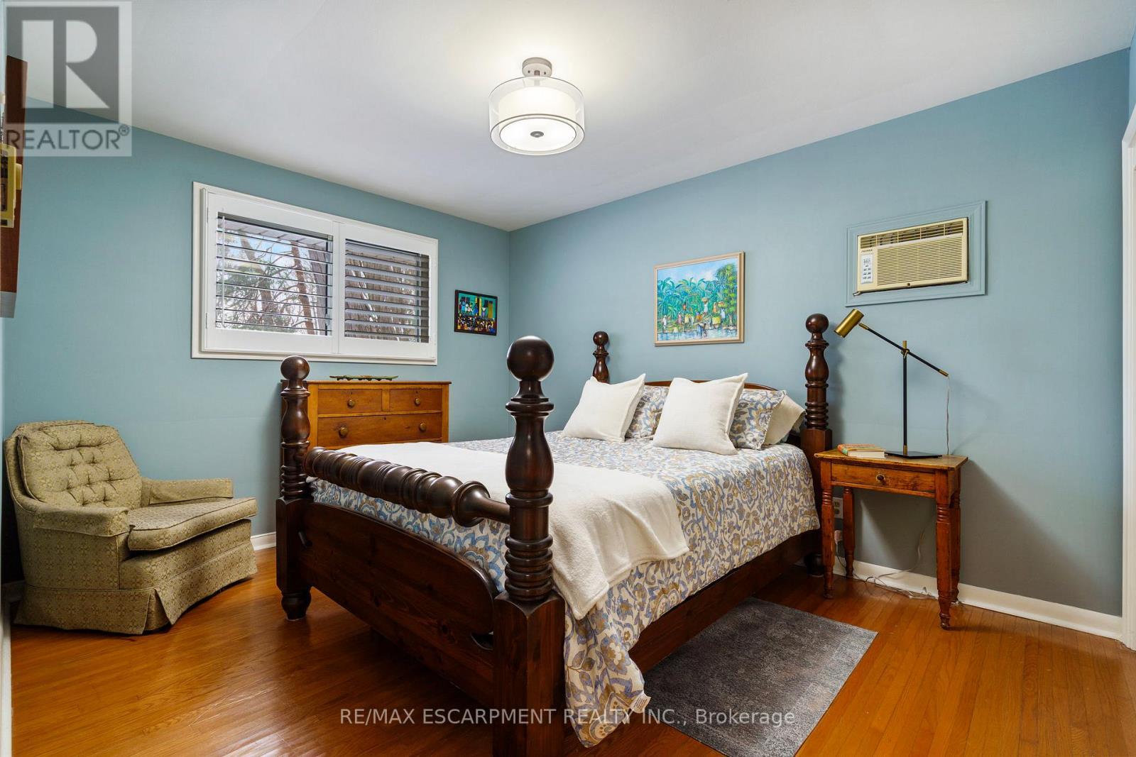 3 Hatfield Place, Hamilton, ON - Indoor Photo Showing Bedroom