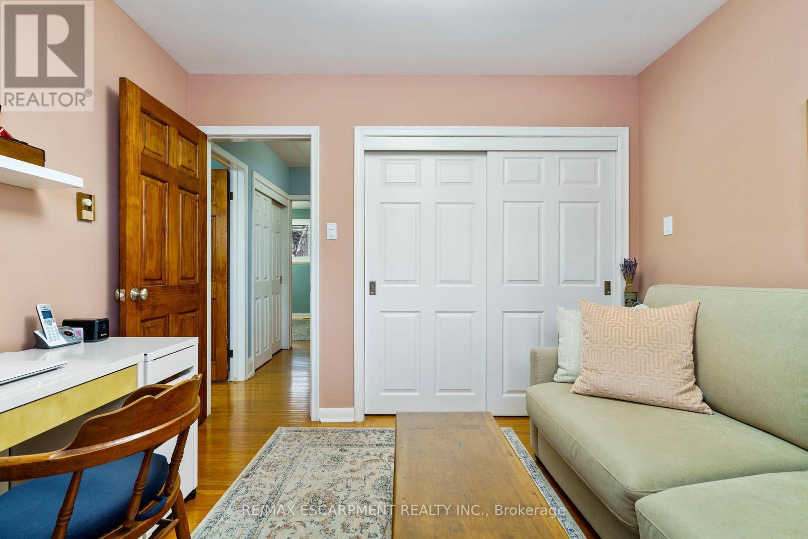 3 Hatfield Place, Hamilton, ON - Indoor