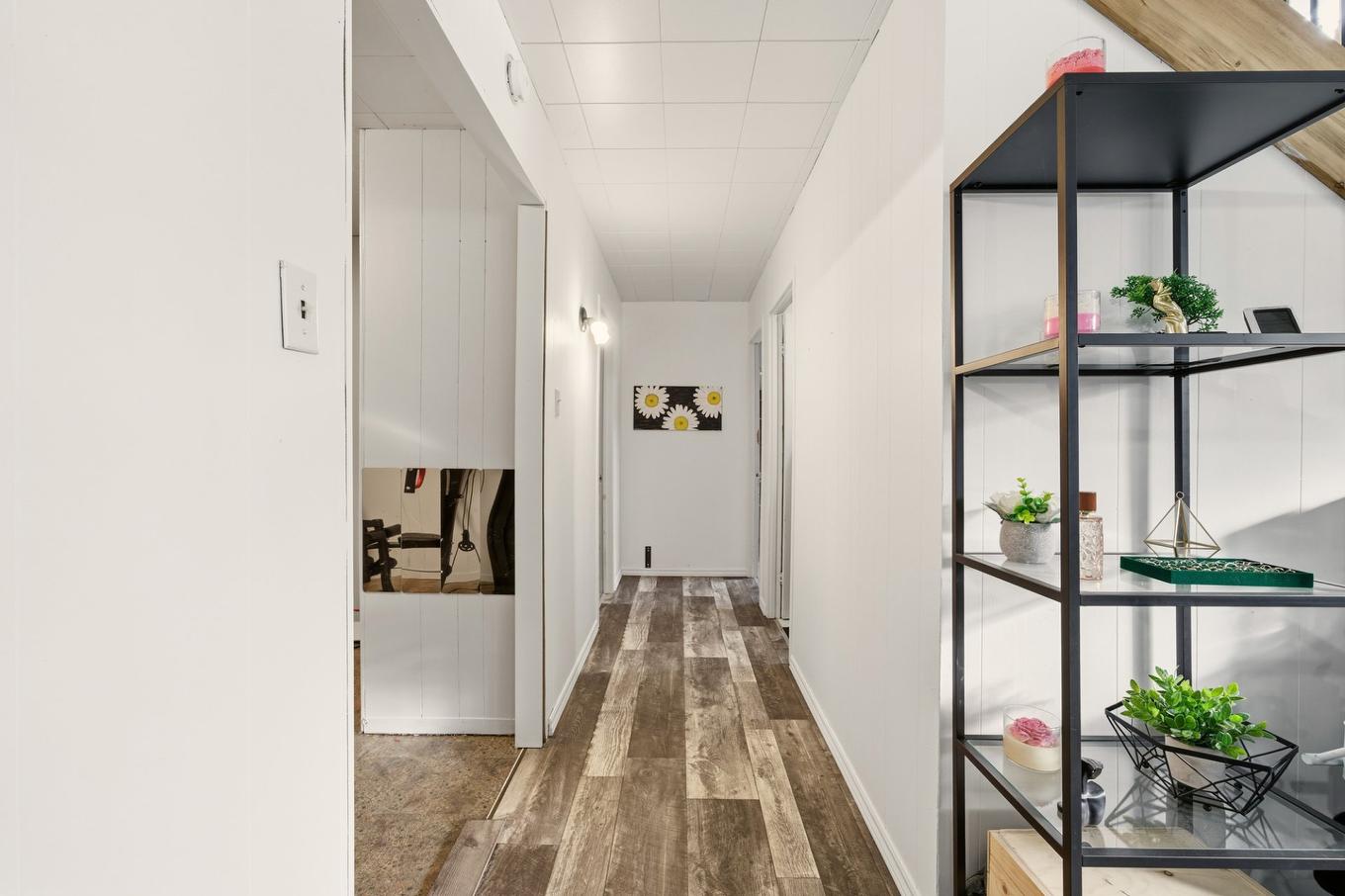 Passageway - 1529 Rue Beaugrand, Acton Vale, QC - Indoor Photo Showing Other Room