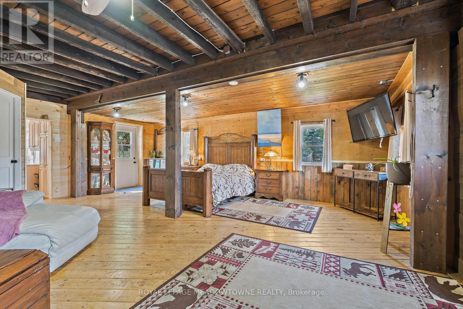 Bonus Room / Family Room - 9201 24 Side Road, Erin, ON - Indoor