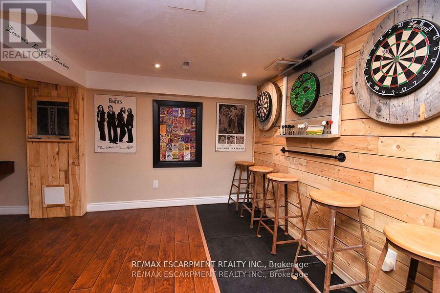 448 Acadia Drive, Hamilton, ON - Indoor Photo Showing Other Room