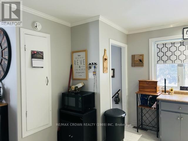 15 St Lawrence Avenue, Kapuskasing, ON - Indoor