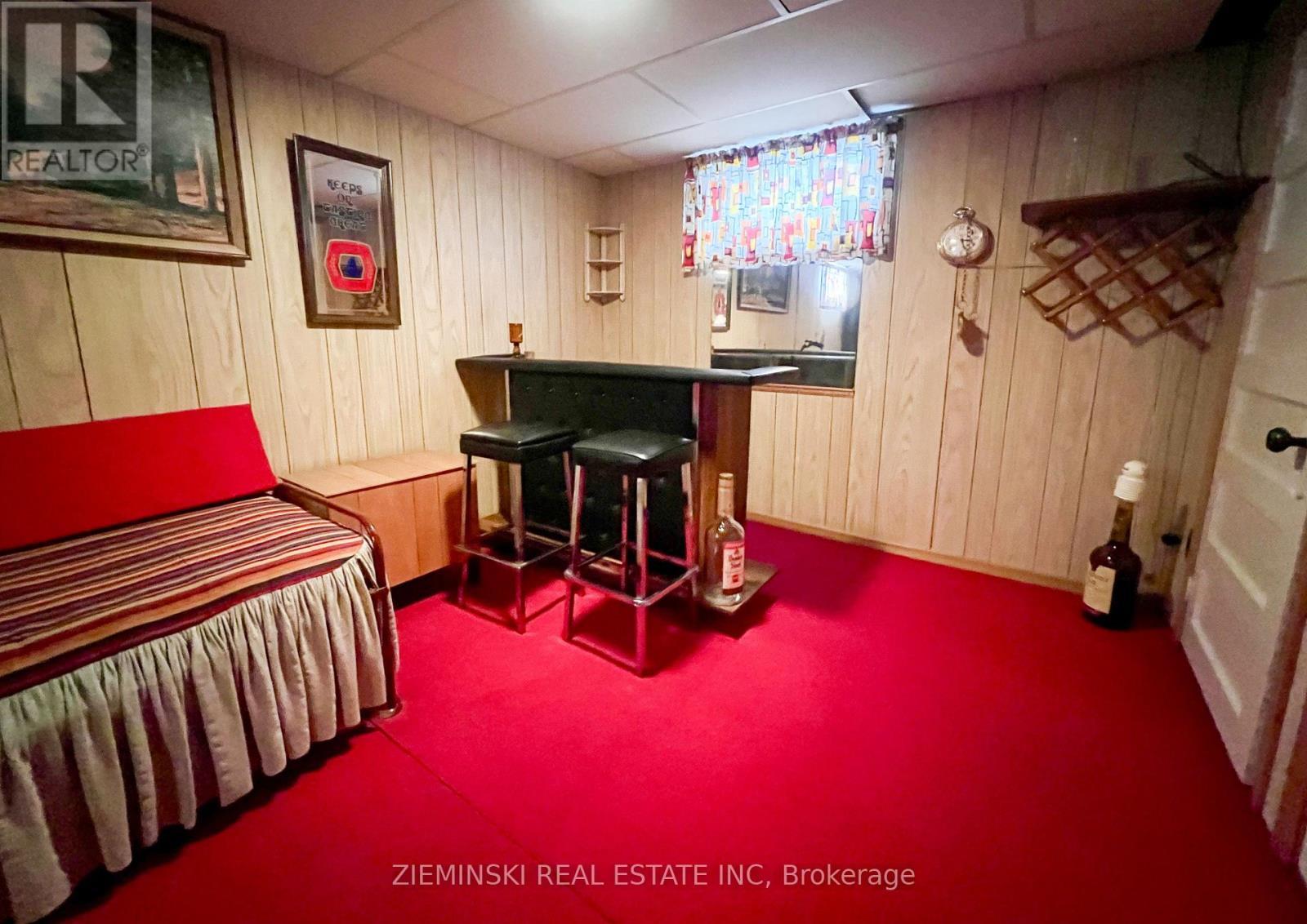 68 Second Avenue, Smooth Rock Falls (Srf), ON - Indoor Photo Showing Other Room