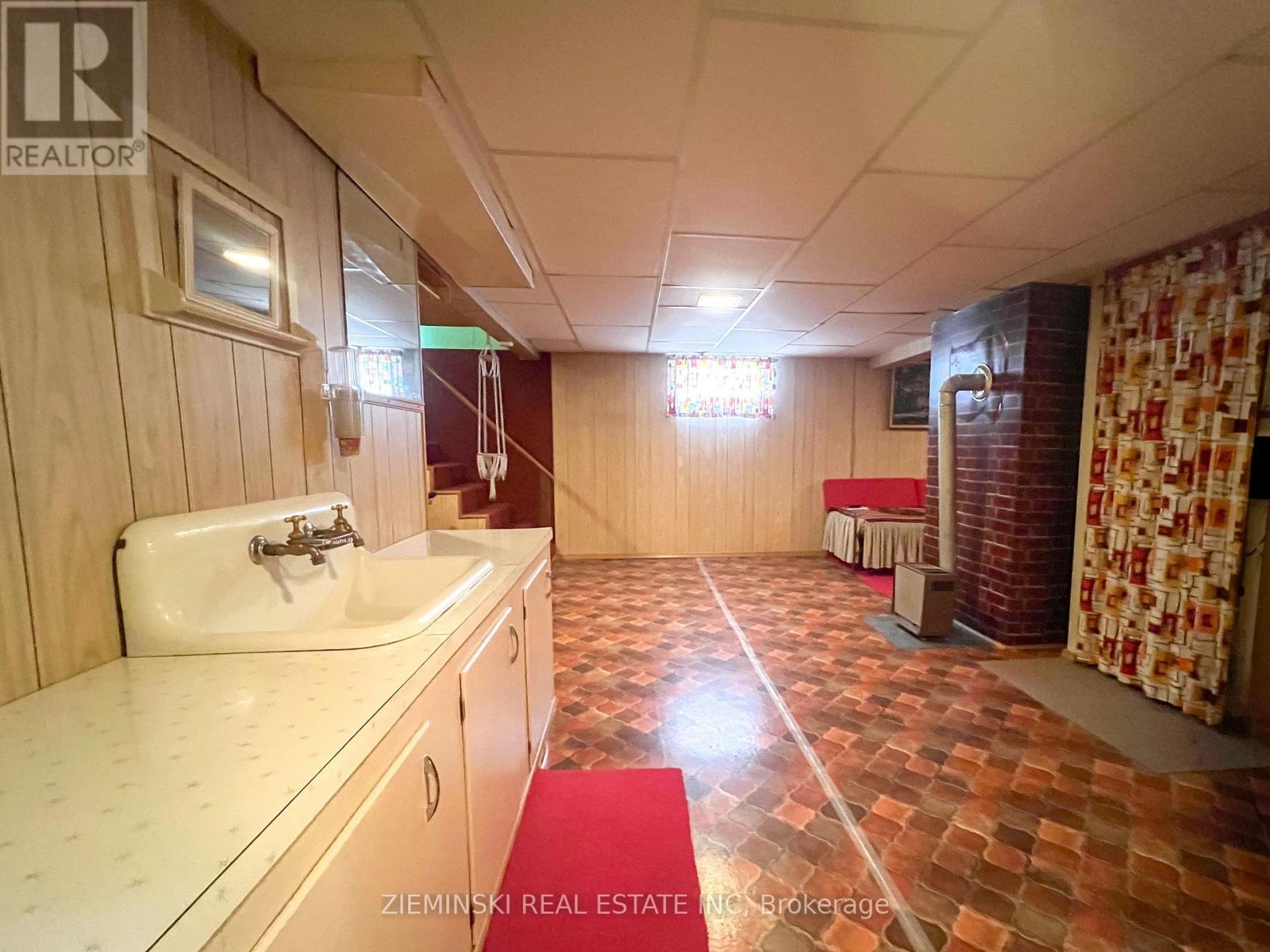 68 Second Avenue, Smooth Rock Falls (Srf), ON - Indoor Photo Showing Basement