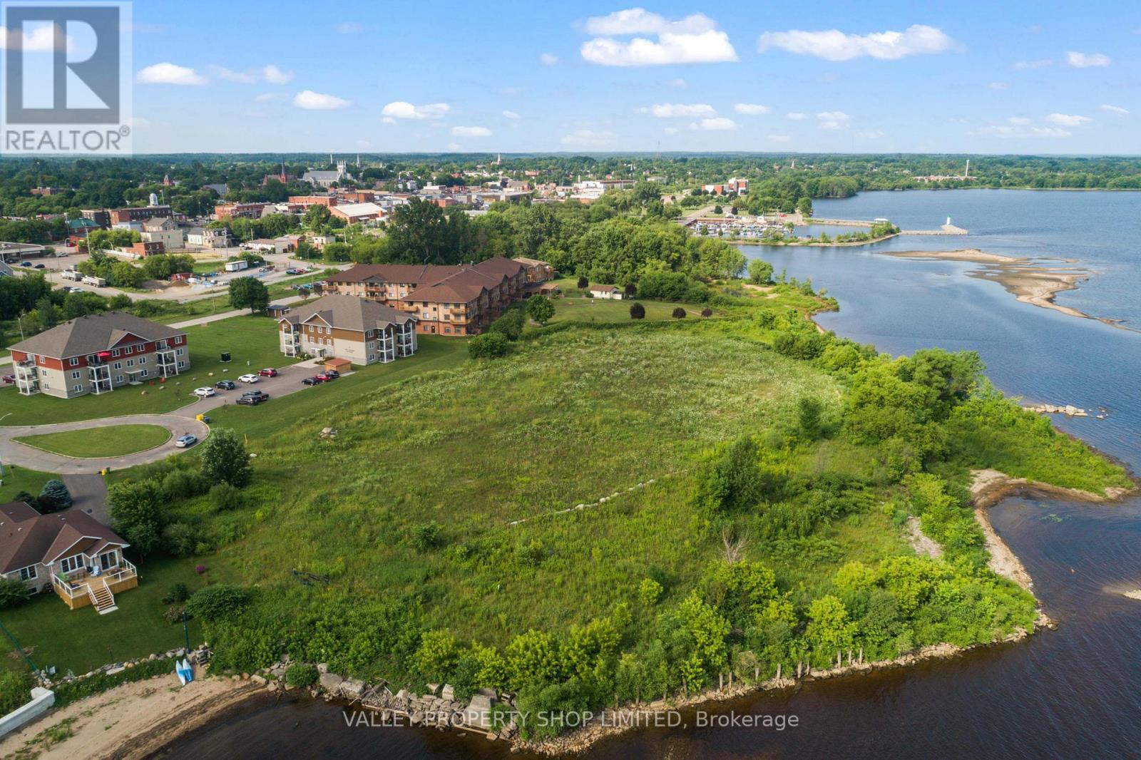 00 Maple Avenue N, Pembroke, ON