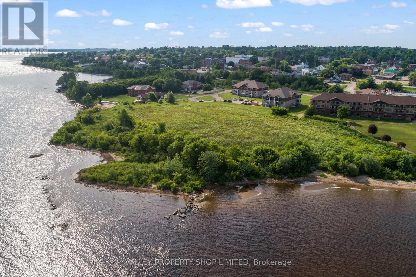 00 Maple Avenue N, Pembroke, ON