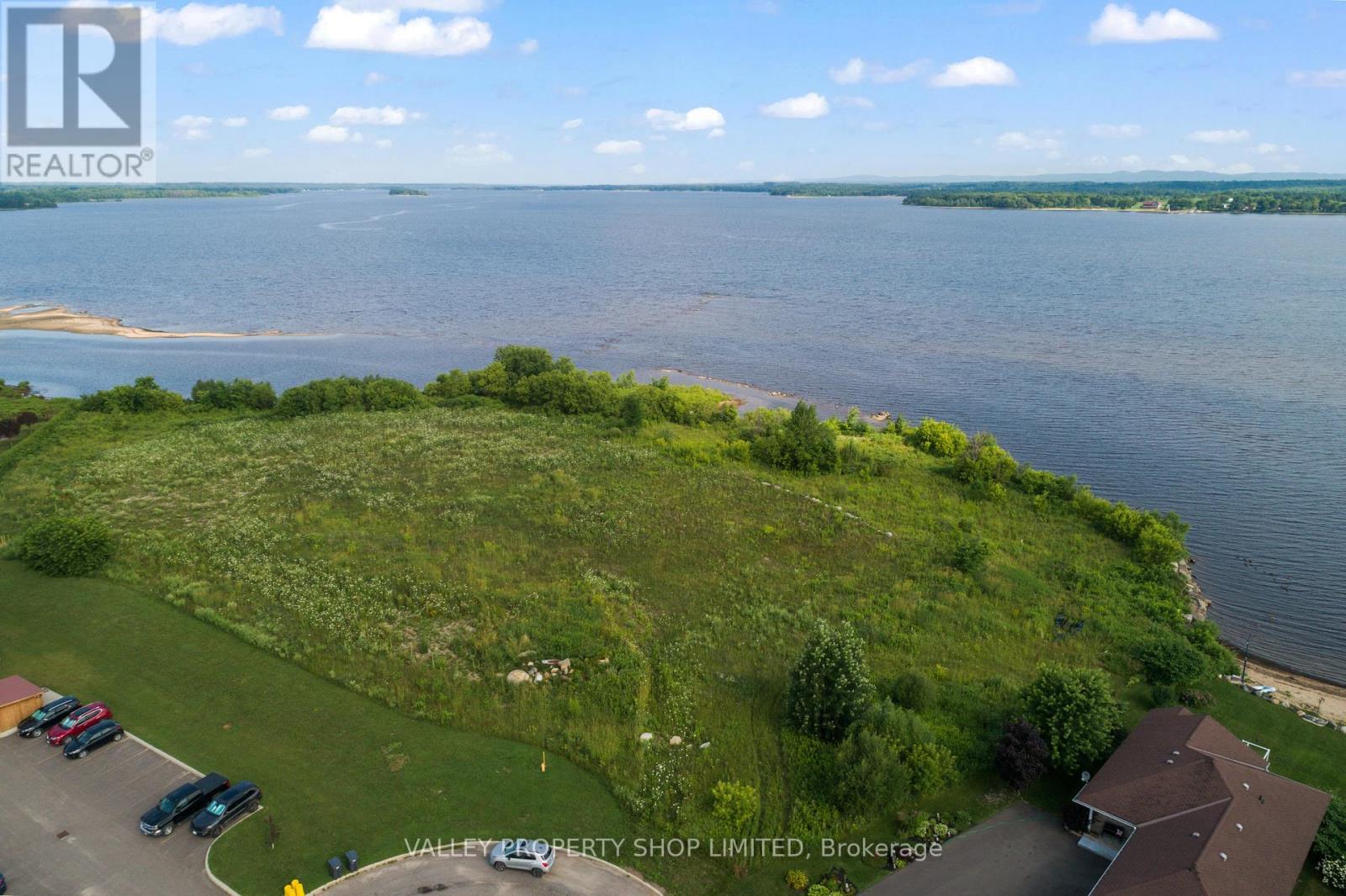 00 Maple Avenue N, Pembroke, ON