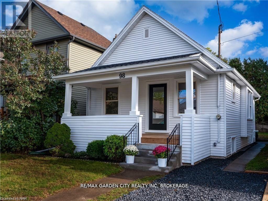 98 Pleasant Avenue, St. Catharines (Downtown), ON - Outdoor