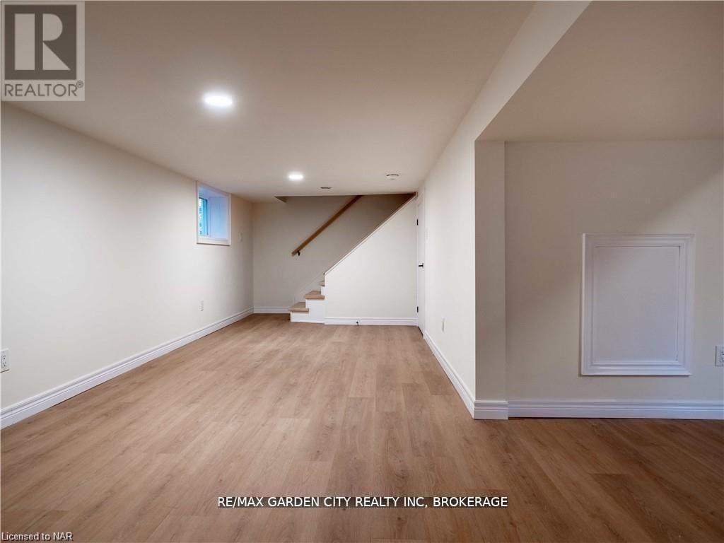 98 Pleasant Avenue, St. Catharines (Downtown), ON - Indoor Photo Showing Other Room