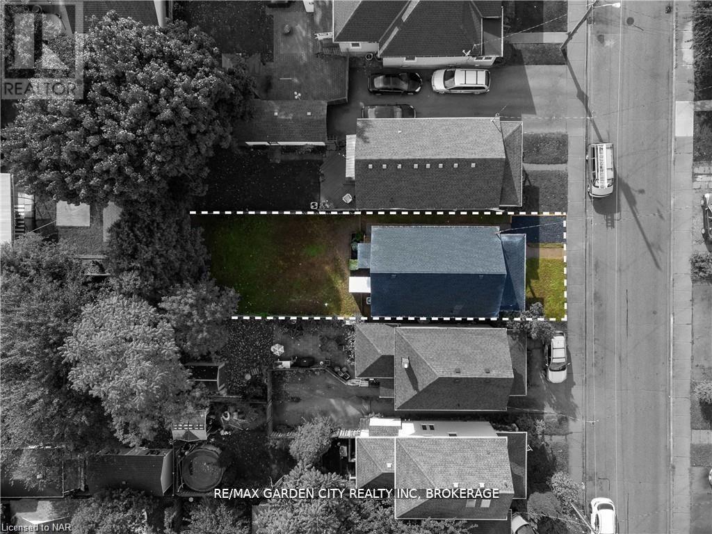 98 Pleasant Avenue, St. Catharines (Downtown), ON -