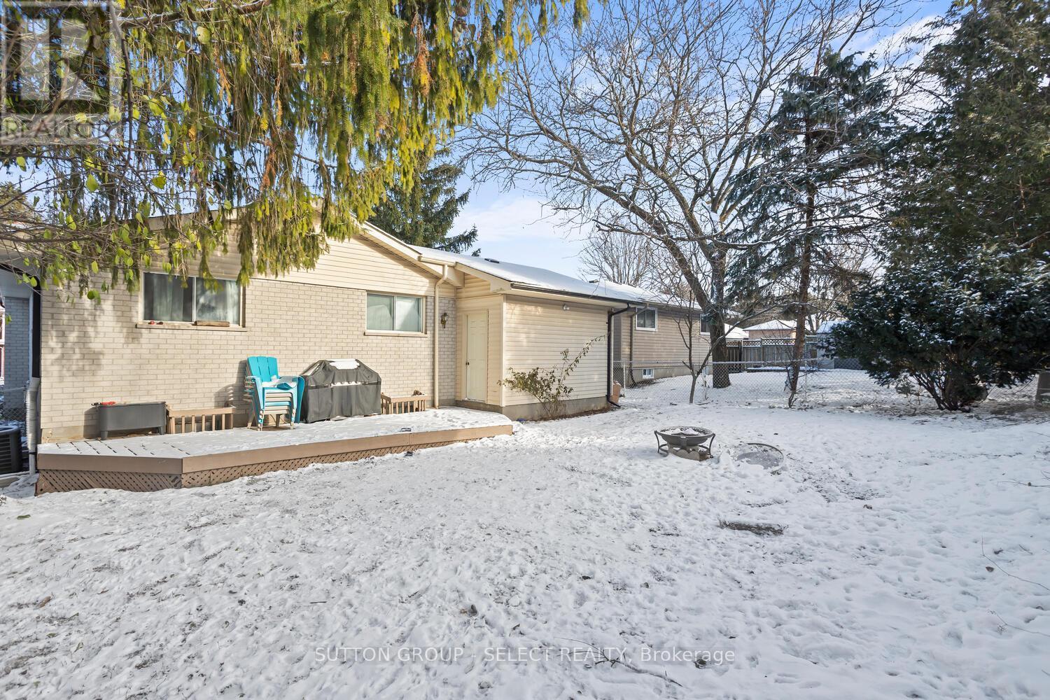 31 Meadowview Road, London South (South O), ON - Outdoor