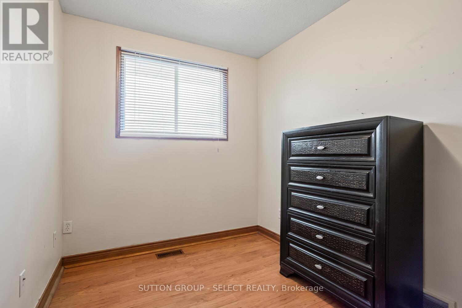 31 Meadowview Road, London South (South O), ON - Indoor Photo Showing Other Room
