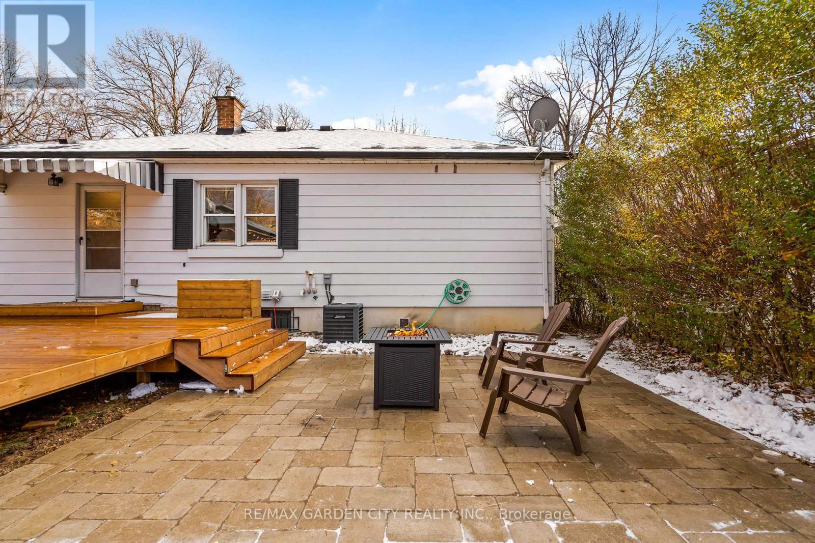 12 Nello Street, St. Catharines (Fairview), ON - Outdoor With Deck Patio Veranda With Exterior