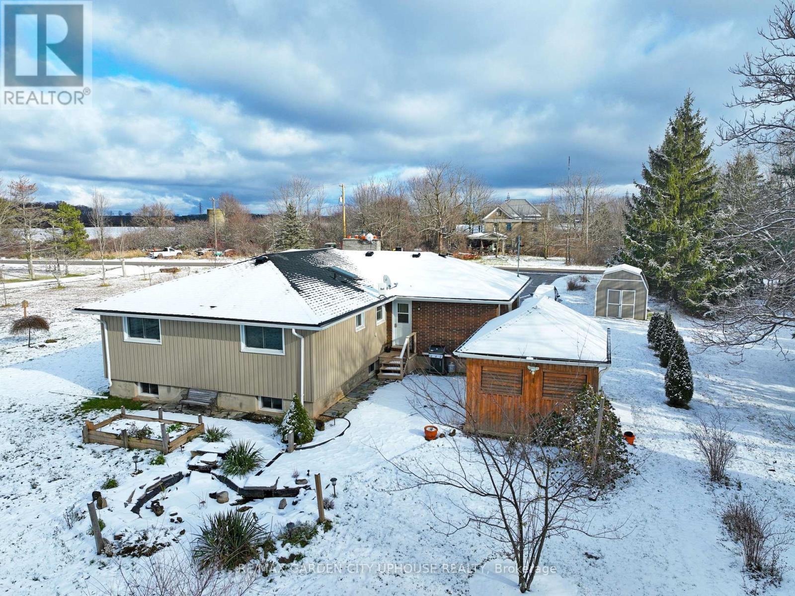 373 Darby Road, Welland (Cooks Mills), ON - Outdoor