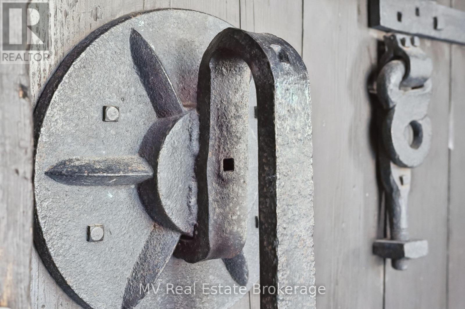 6 Millridge Estate Private, Centre Wellington (Elora/Salem), ON - Indoor