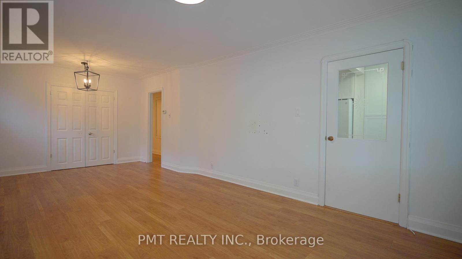 103 Yardley Avenue, Toronto, ON - Indoor Photo Showing Other Room
