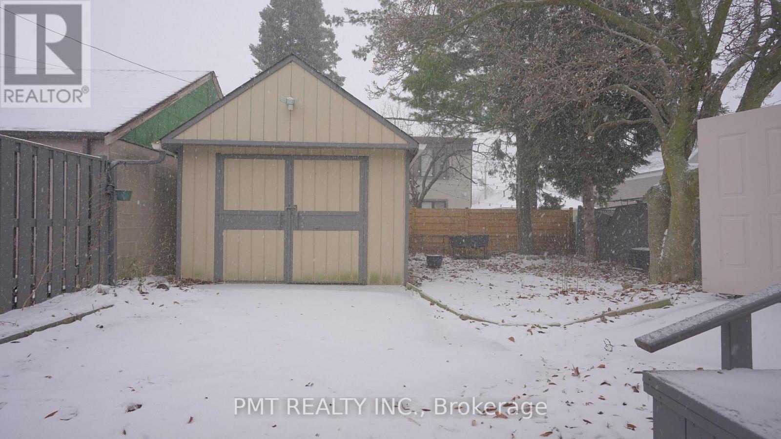 103 Yardley Avenue, Toronto, ON - Outdoor