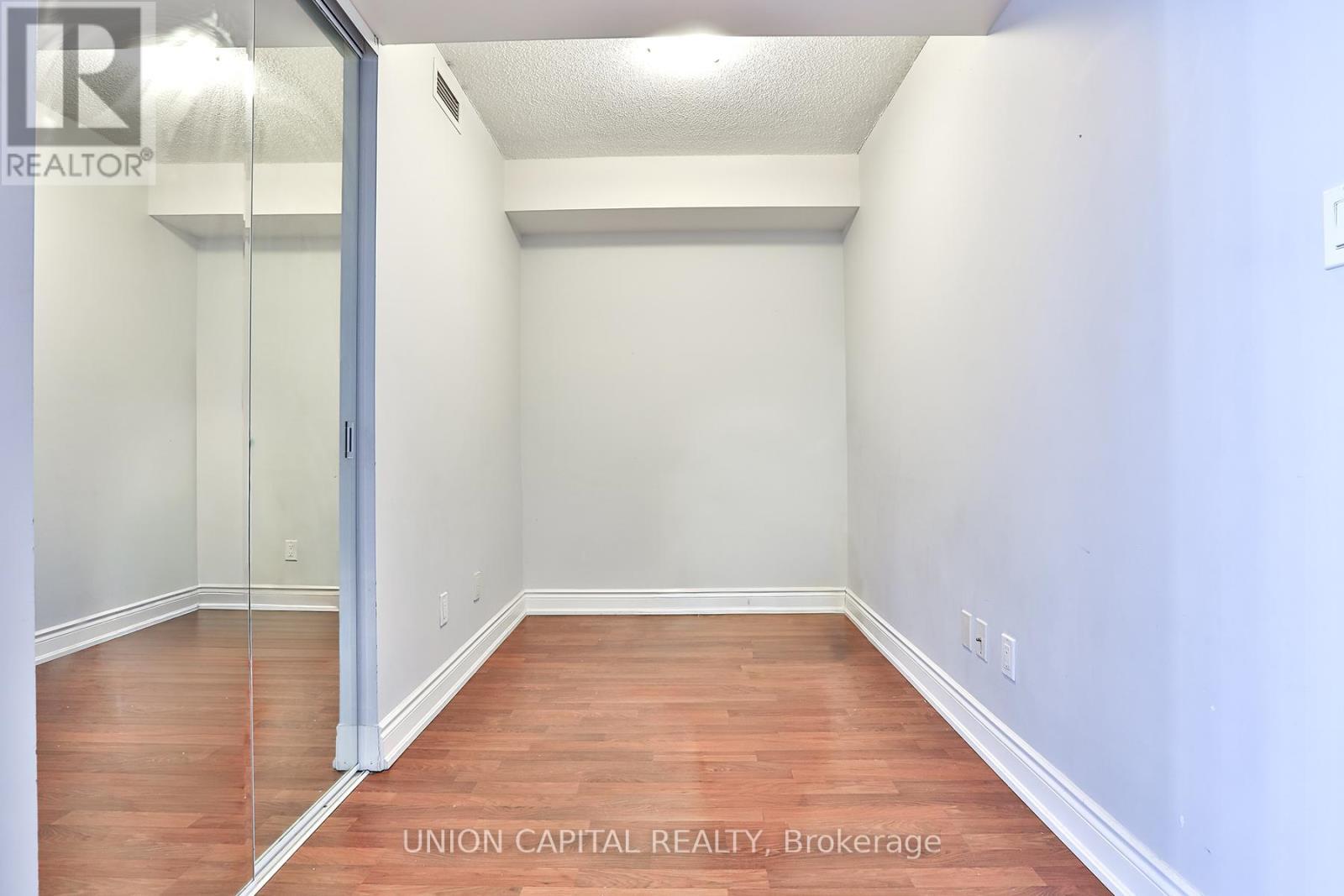 317 - 60 South Town Centre Boulevard, Markham, ON - Indoor Photo Showing Other Room