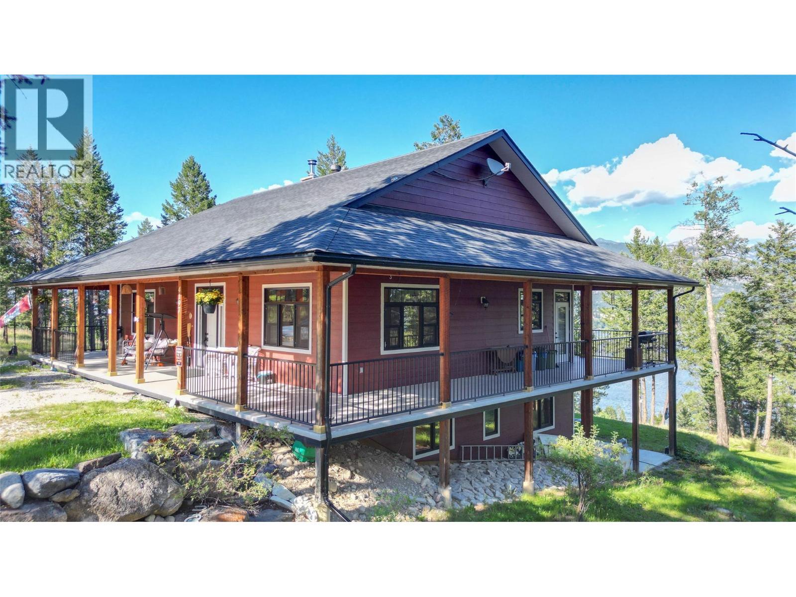4197 Coy Road, Invermere, BC - Outdoor With Deck Patio Veranda