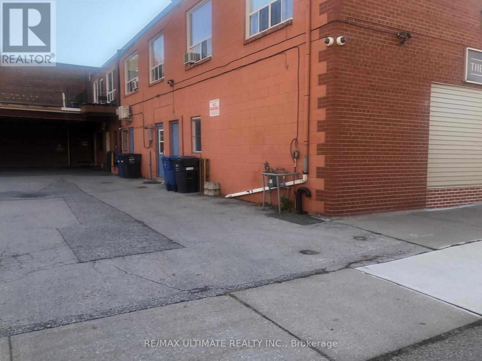 389-391 Kerr Street, Oakville, ON