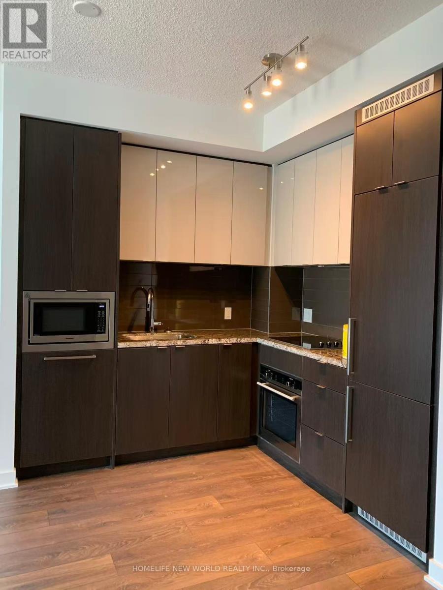 1009 - 125 Blue Jays Way, Toronto, ON - Indoor Photo Showing Kitchen