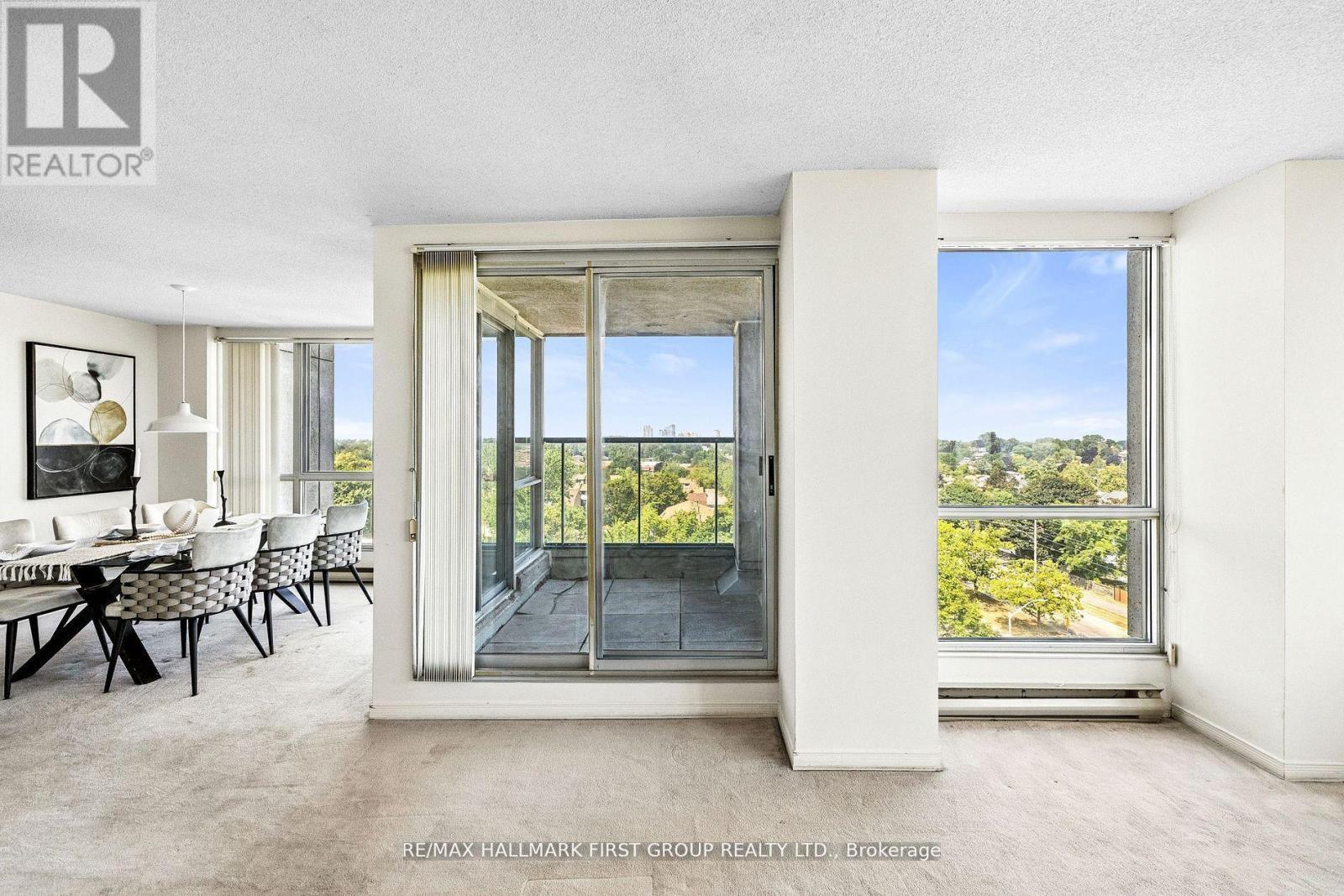 701 - 25 Cumberland Lane, Ajax, ON - Indoor