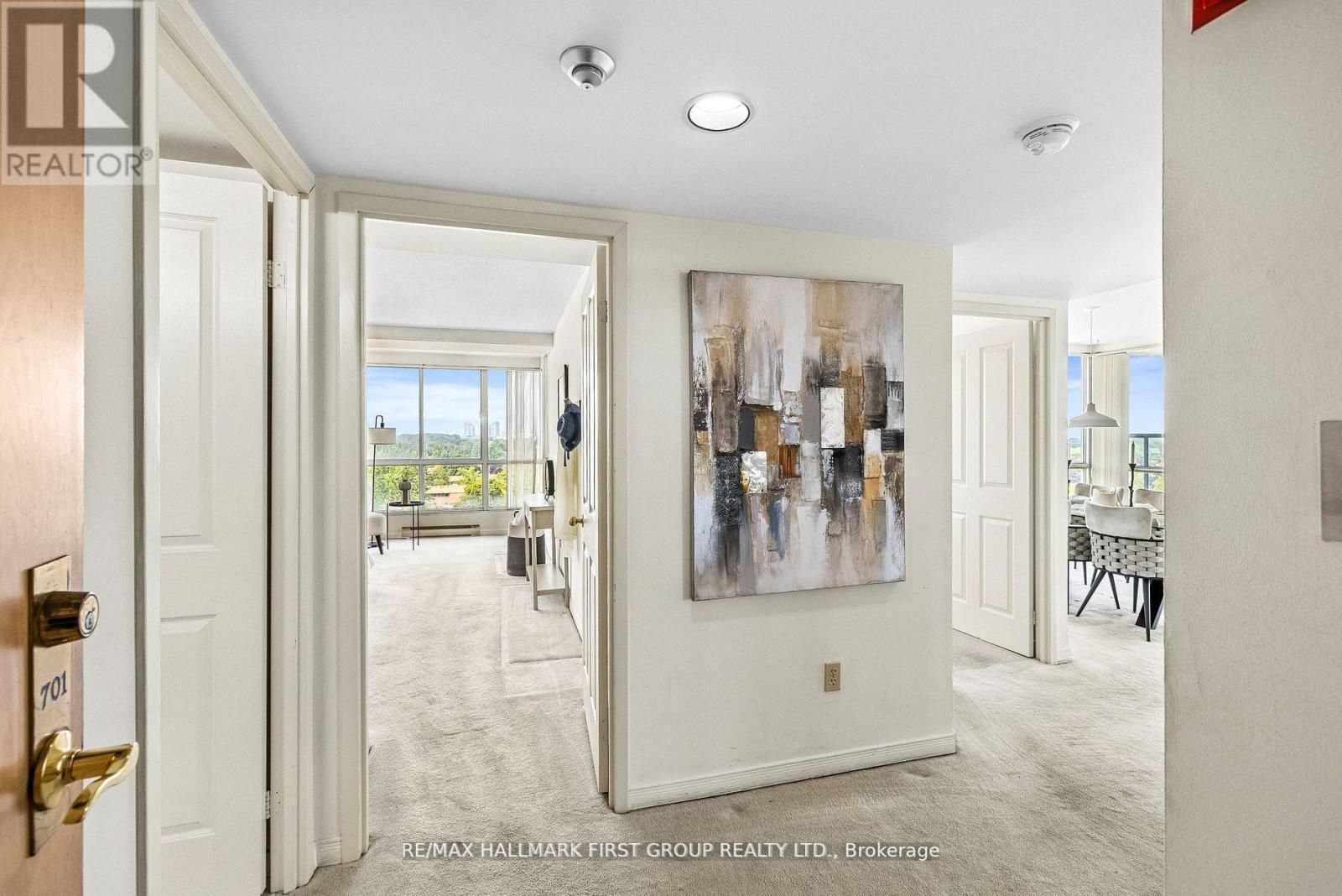 701 - 25 Cumberland Lane, Ajax, ON - Indoor Photo Showing Other Room