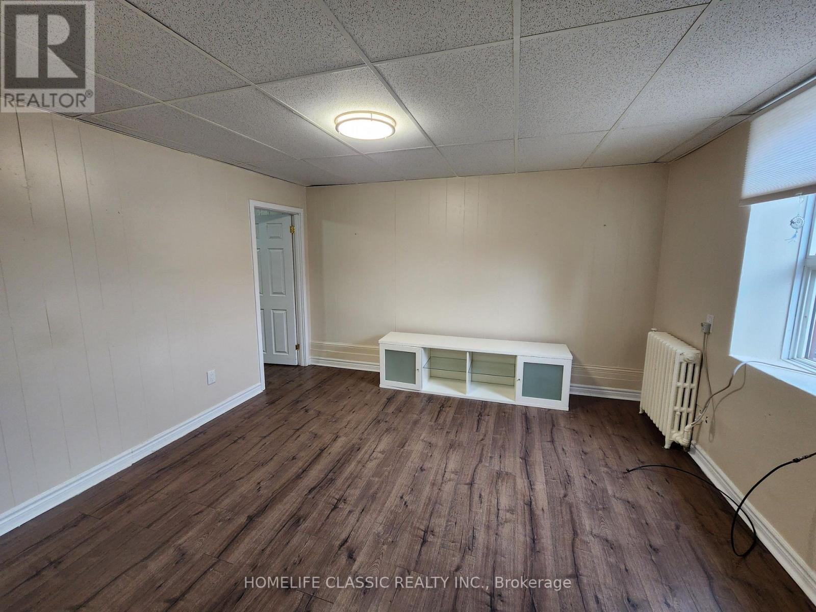 2 - 5 Main Street S, Uxbridge, ON