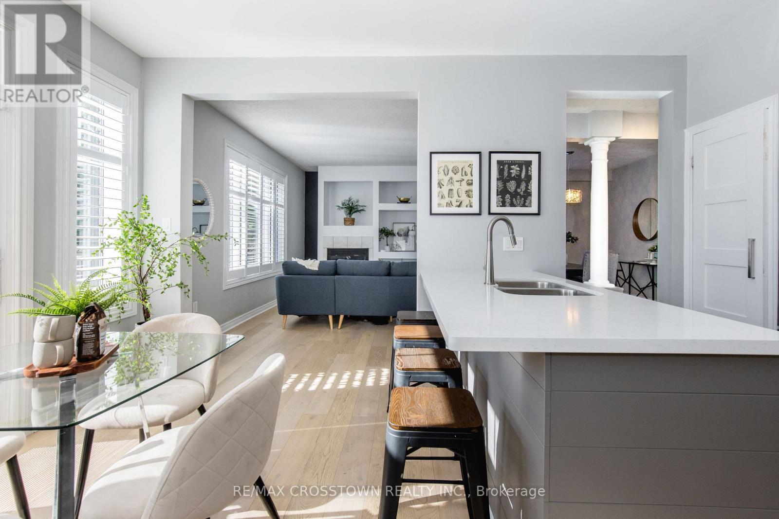 62 Windsor Crescent, Barrie, ON - Indoor