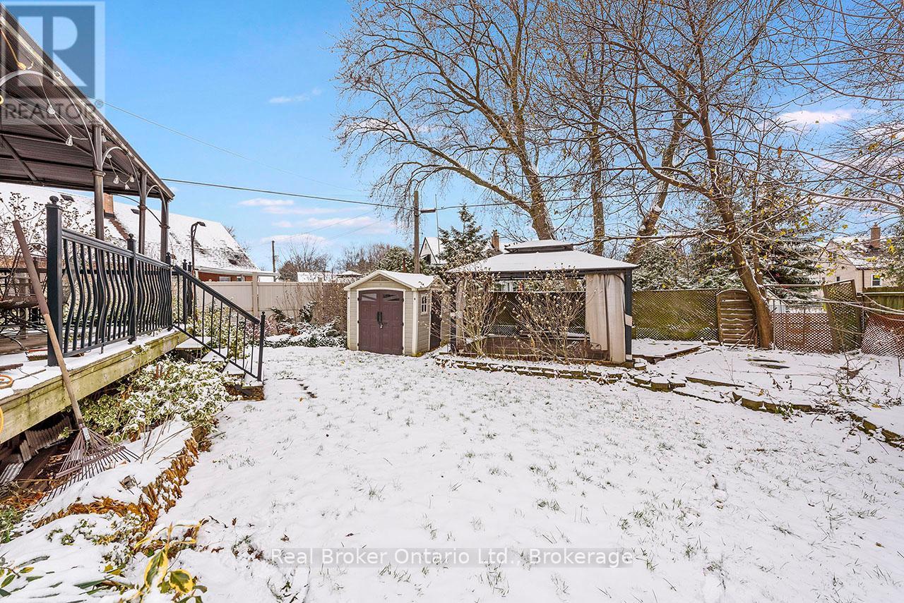 58 Eastvale Place, Hamilton (Mcquesten), ON - Outdoor