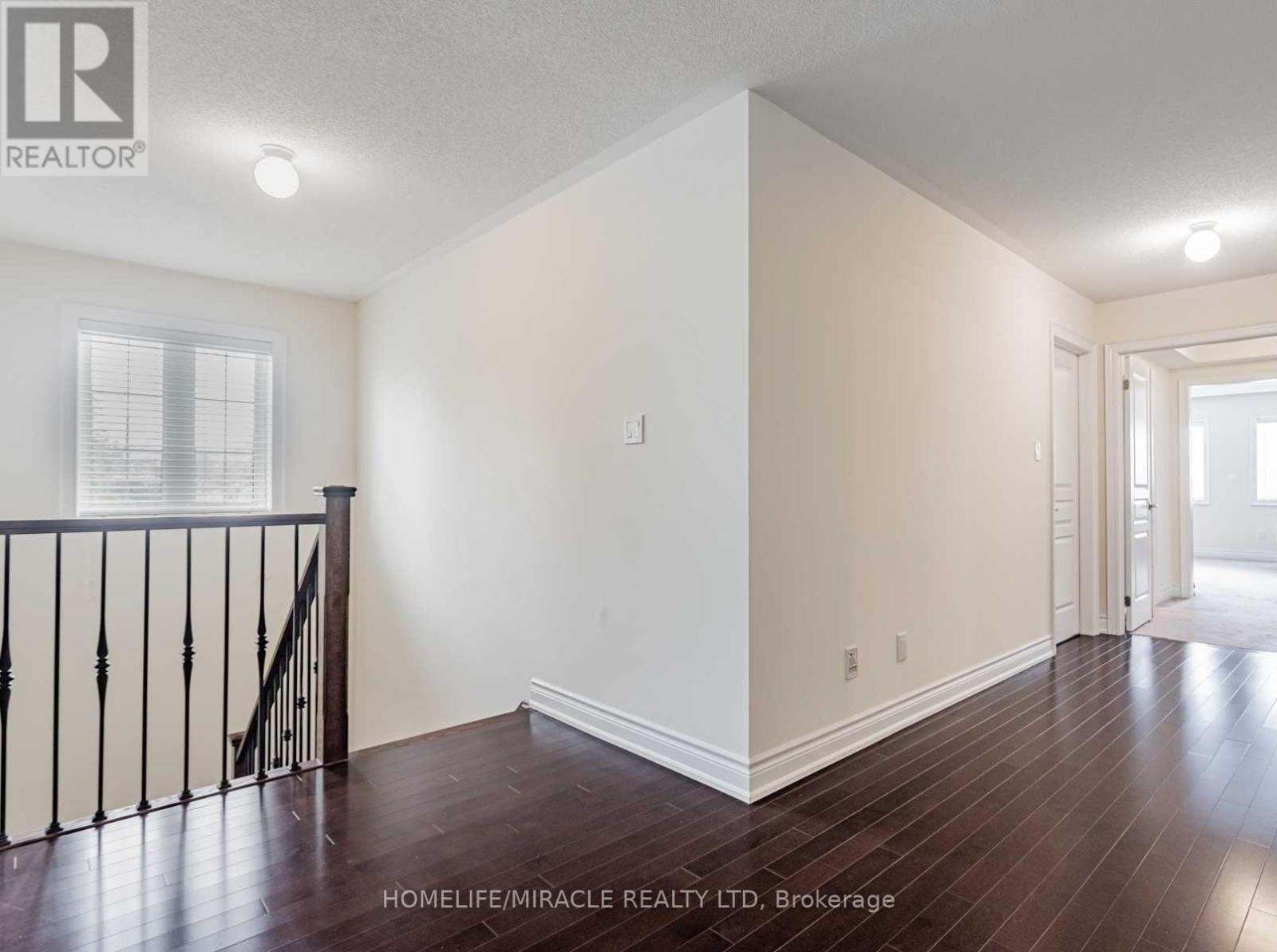 170 Maxwell Street, Toronto, ON - Indoor Photo Showing Other Room