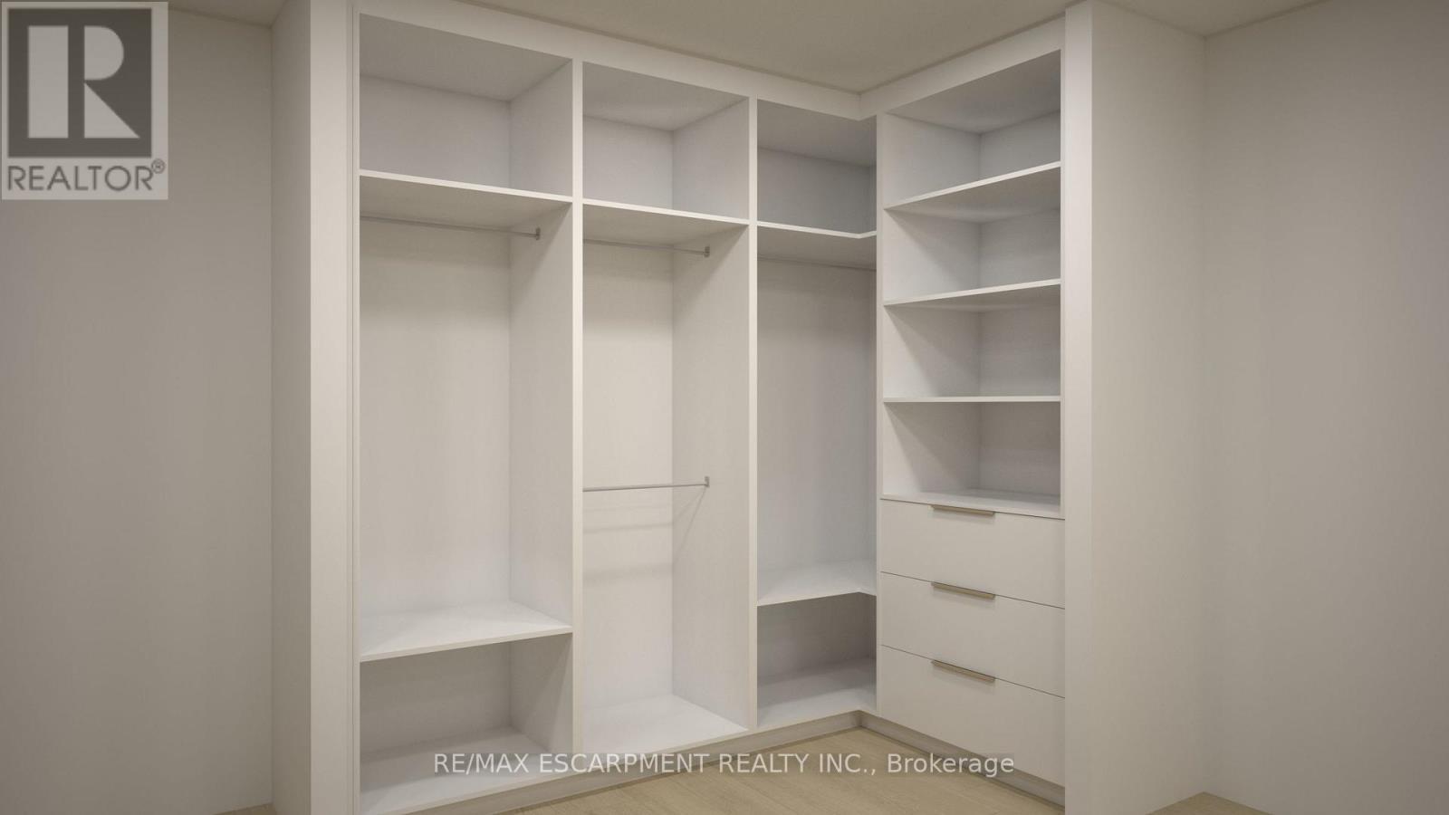 2488 Bridge Road, Oakville, ON - Indoor With Storage