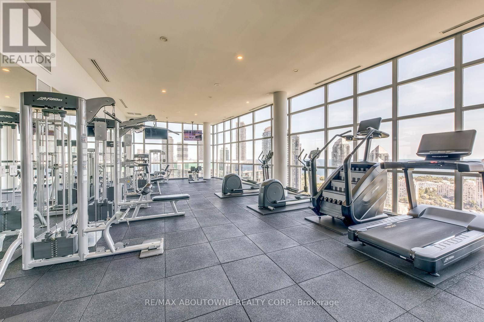 2524 - 165 Legion Road N, Toronto, ON - Indoor Photo Showing Gym Room