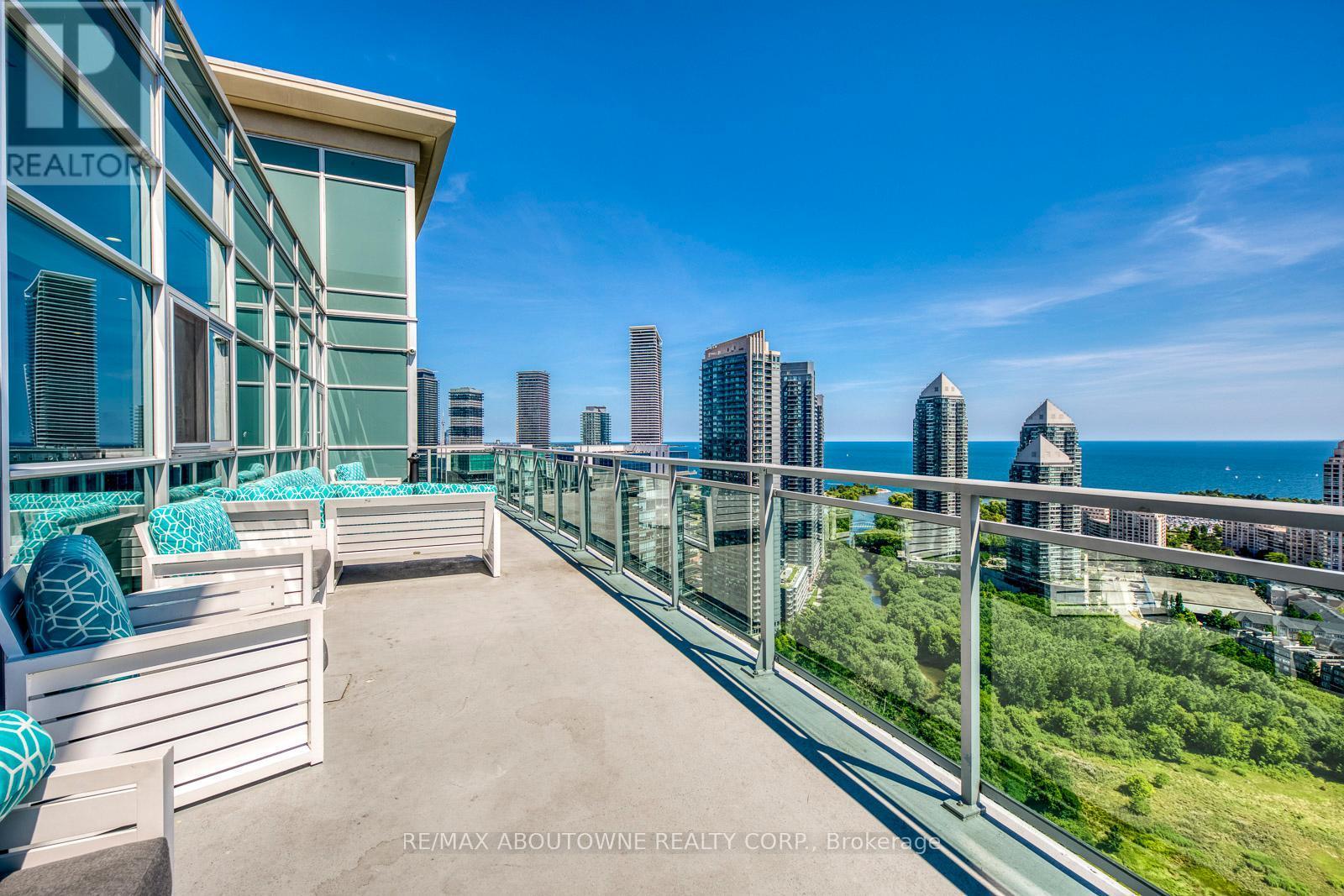 2524 - 165 Legion Road N, Toronto, ON - Outdoor With Body Of Water