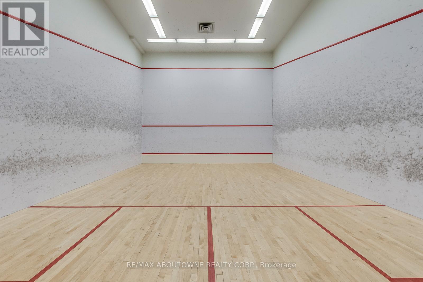 2524 - 165 Legion Road N, Toronto, ON - Indoor Photo Showing Other Room