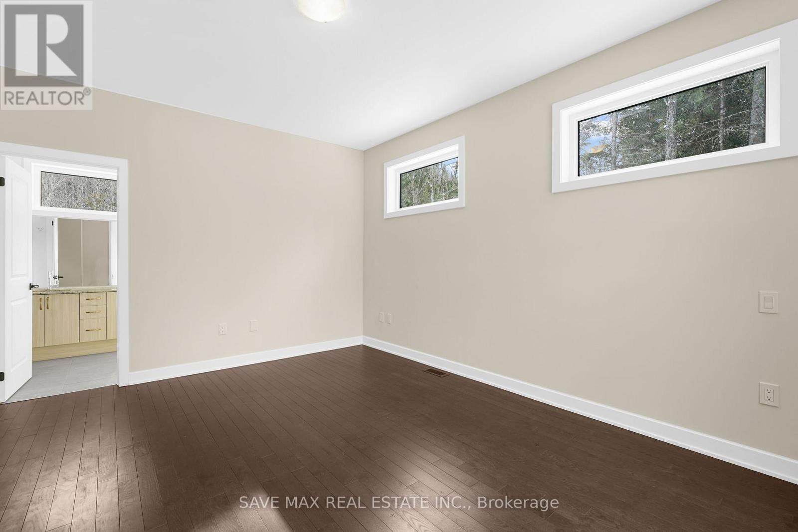 1007 Kingsridge Court, Lake Of Bays, ON - Indoor Photo Showing Other Room