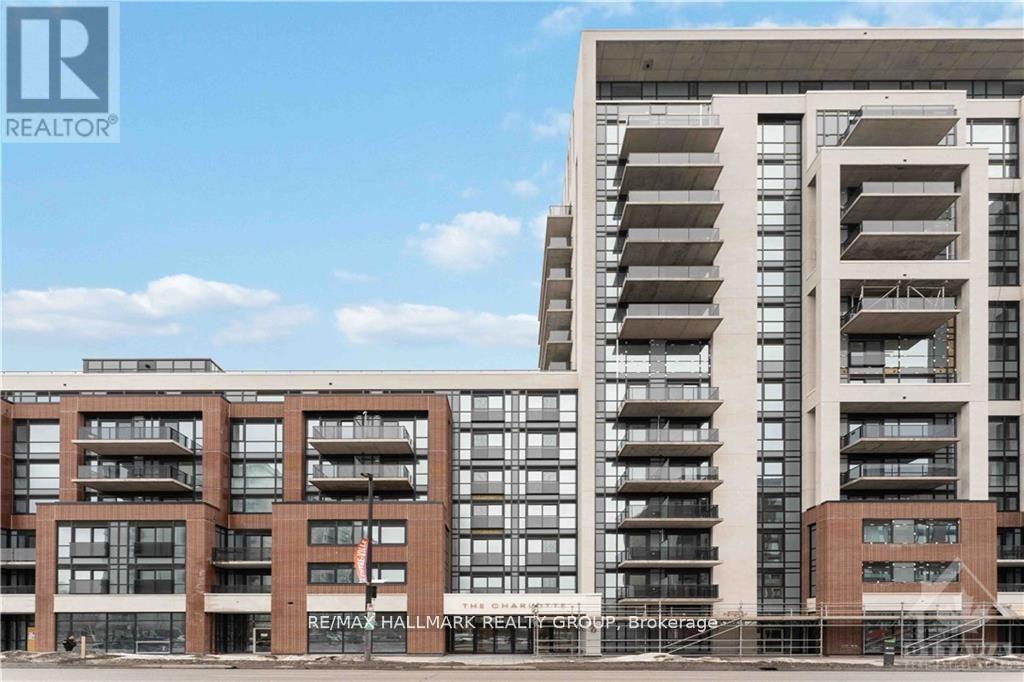 718 - 560 Rideau Street, Ottawa, ON - Outdoor With Balcony With Facade