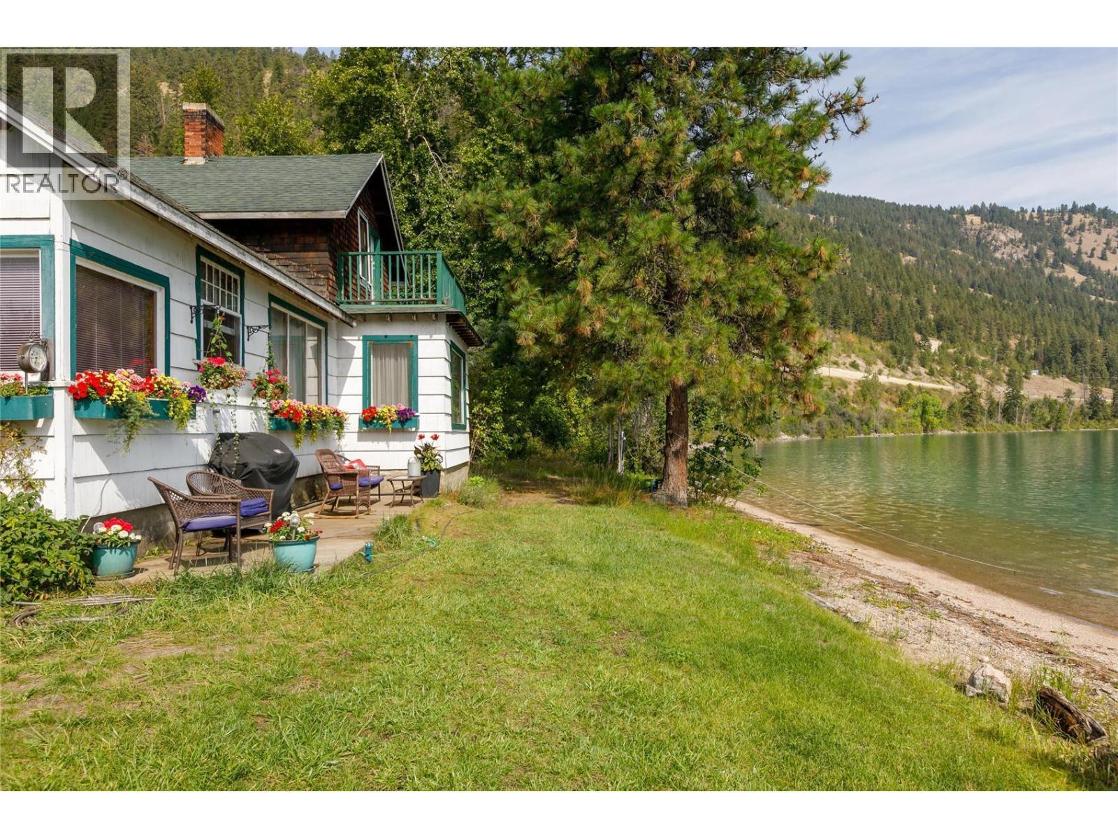 16821 Owl'S Nest Road, Oyama, BC - Outdoor With Body Of Water