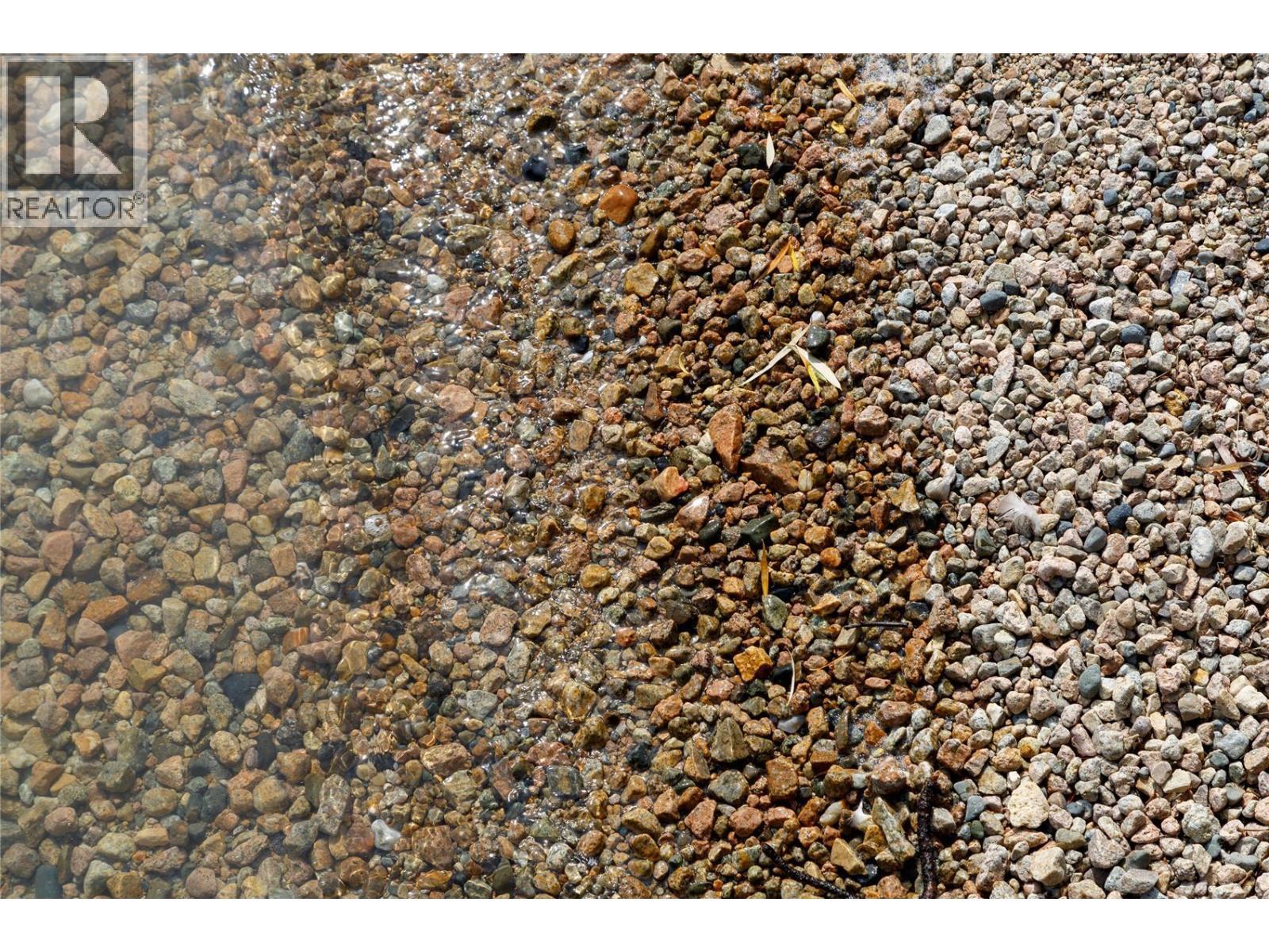 16821 Owl'S Nest Road, Oyama, BC - Outdoor